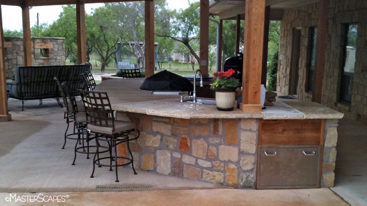 Kitchens and Grills